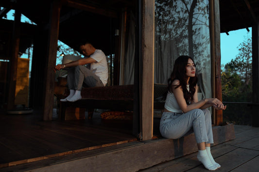 How to Reconnect With Your Husband or Wife: 10 Simple Ways to Feel Close Again
